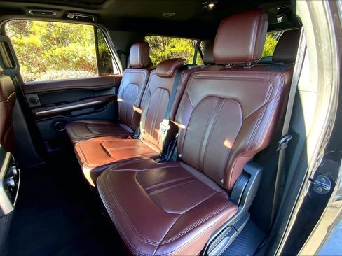 Used 2024 Ford Expedition Max Limited image 20