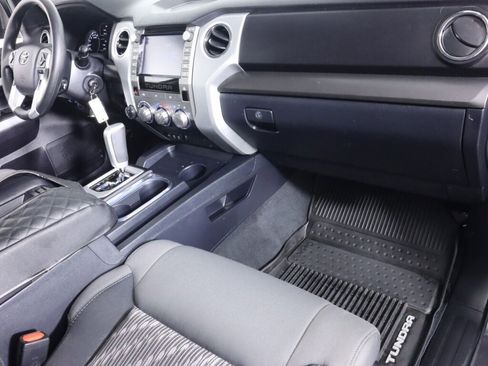 Used 2020 Toyota Tundra SR5 w/ SR5 Upgrade Package image 43