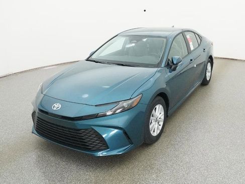 New 2026 Toyota Camry LE image 3