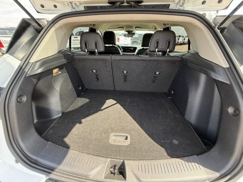 Used 2024 Buick Encore GX Sport Touring FWD image 34