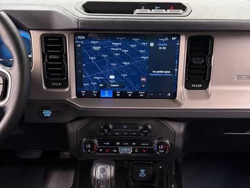 Used 2025 Ford Bronco Outer Banks AWD/4WD image 20