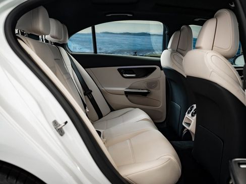 New 2026 Mercedes-Benz C 300 4MATIC Sedan image 45