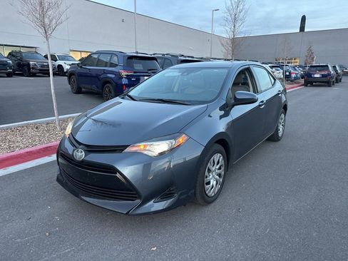 Used 2019 Toyota Corolla LE image 26