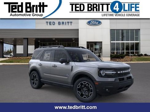 New 2025 Ford Bronco Sport Outer Banks w/ Outer Banks Tech Package+ AWD/4WD image 1