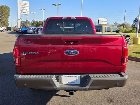 Used 2016 Ford F150 Lariat w/ Equipment Group 501A Mid image 10