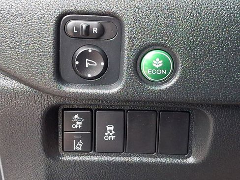 Used 2022 Honda Pilot Sport image 26