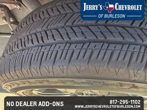 Used 2024 Toyota Tundra Platinum AWD/4WD image 9