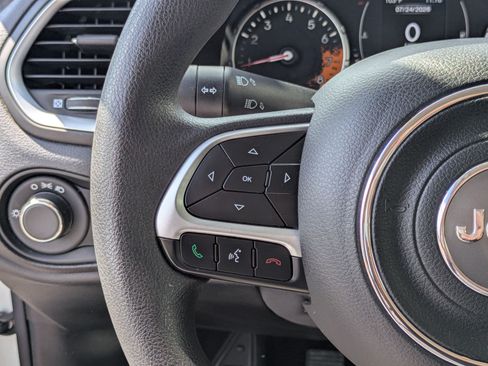 Used 2016 Jeep Renegade Sport w/ Power & Air Group AWD/4WD image 19