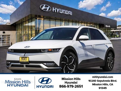 Certified 2024 Hyundai Ioniq 5 SE RWD image 1