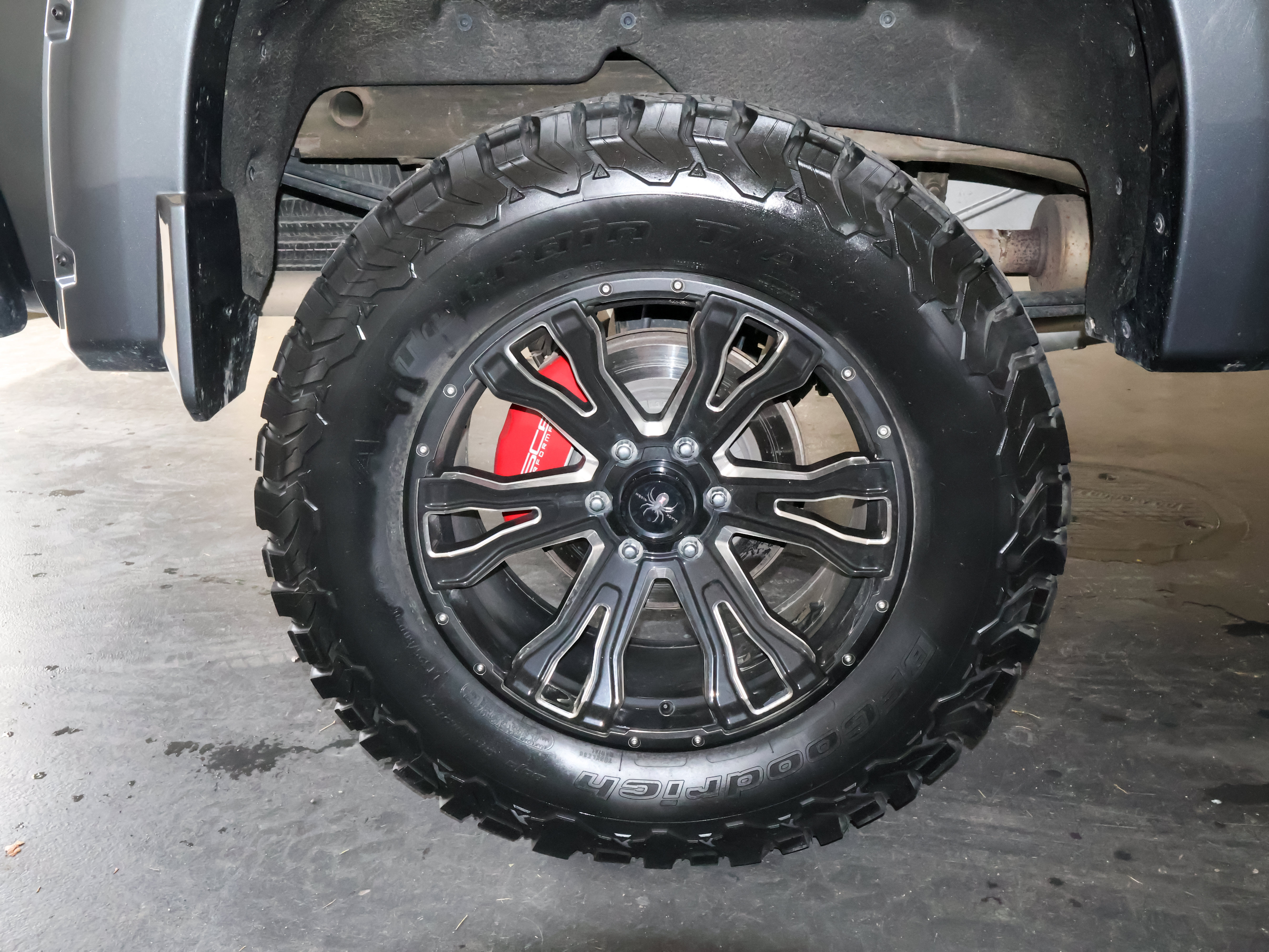 Used 2020 Chevrolet Silverado 1500 RST AWD/4WD image 36