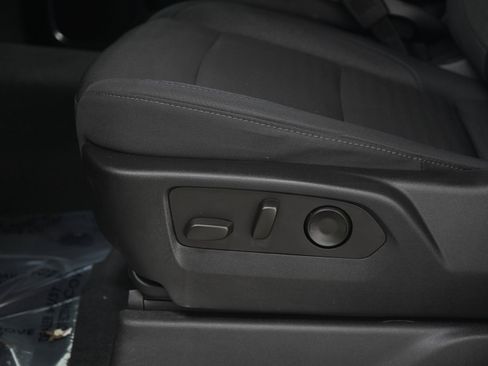 Used 2023 Chevrolet Silverado 1500 RST AWD/4WD image 25