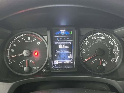 Used 2021 Toyota Tacoma SR w/ SR Convenience Package RWD image 31