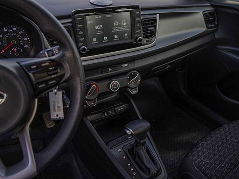 Used 2019 Kia Rio S image 17