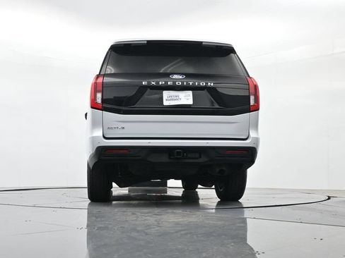Certified 2025 Ford Expedition Active AWD/4WD image 44