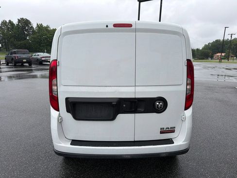 Used 2022 RAM ProMaster City Tradesman FWD image 8