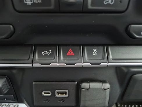 Used 2022 Chevrolet Silverado 3500 LT w/ Convenience Package AWD/4WD image 30