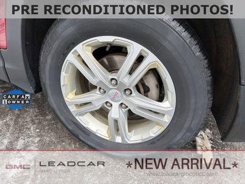 Used 2019 GMC Terrain SLE w/ Driver Convenience Package image 9