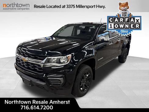 Used 2022 Chevrolet Colorado LT w/ Chrome Appearance Package AWD/4WD image 1