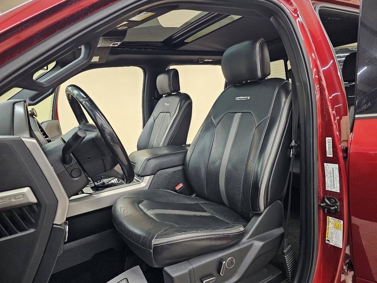 Used 2018 Ford F150 Platinum w/ Equipment Group 701A Luxury RWD image 17