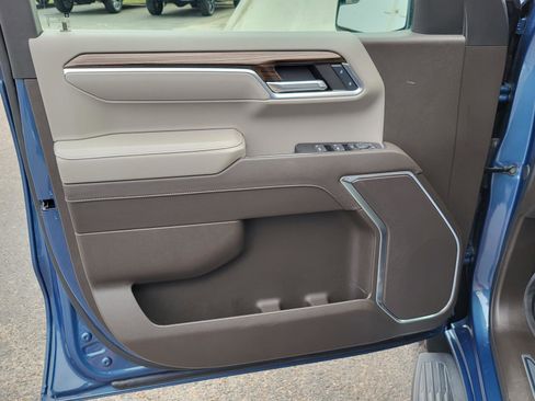 Used 2024 Chevrolet Silverado 1500 LT image 19