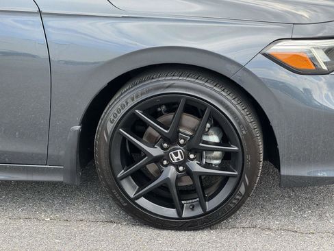 Certified 2025 Honda Civic Sport image 28