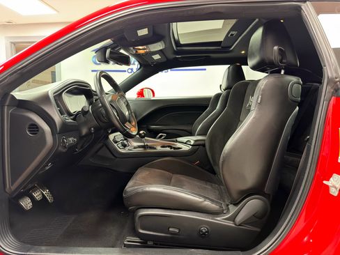 Used 2021 Dodge Challenger R/T Scat Pack w/ Plus Package image 9