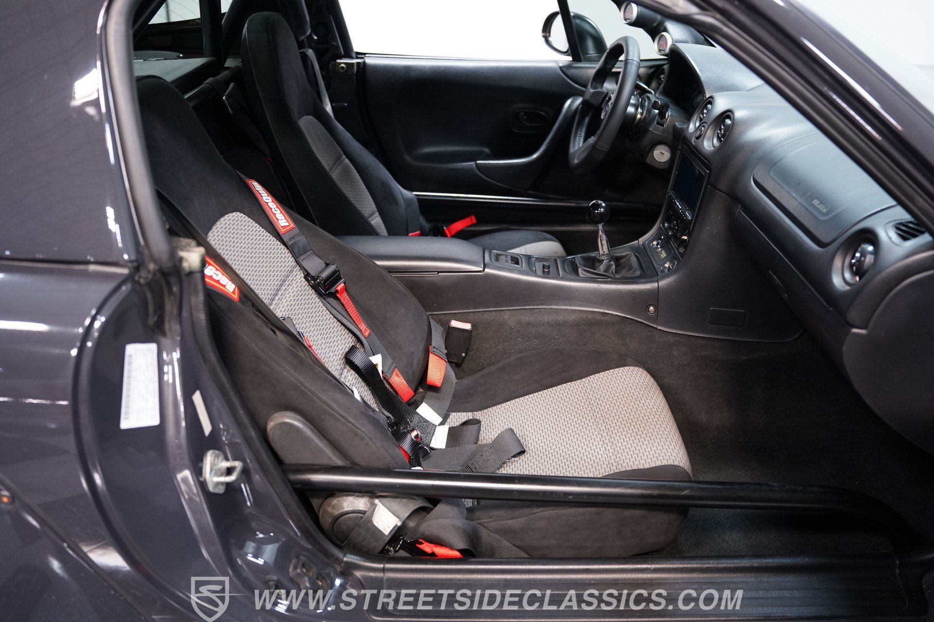 Used 2000 MAZDA MX-5 Miata RWD image 36