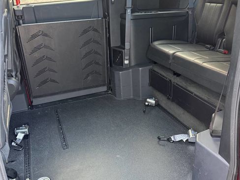 Used 2015 Dodge Grand Caravan R/T w/ Safety Sphere Group image 17