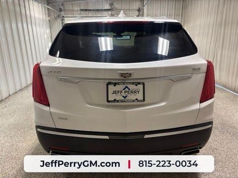 Used 2019 Cadillac XT5 Luxury AWD/4WD image 4