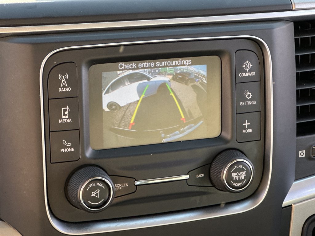Used 2019 RAM 1500 Classic SLT RWD image 17
