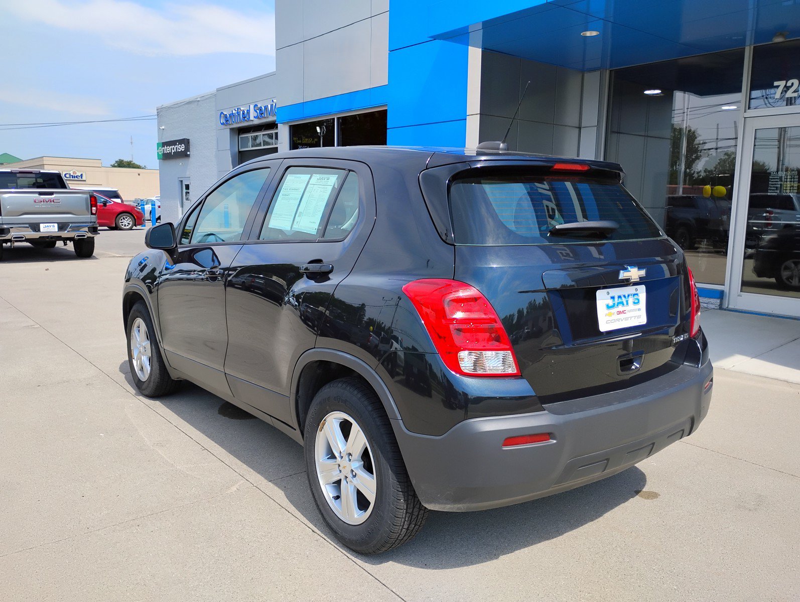 Used 2016 Chevrolet Trax LS w/ LPO, Cargo Package FWD image 9