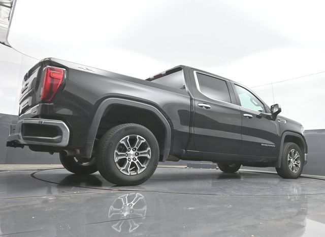 Used 2025 GMC Sierra 1500 SLT AWD/4WD image 31