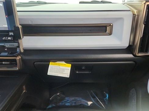 Used 2024 GMC Hummer EV 3X w/ Omega Edition image 36