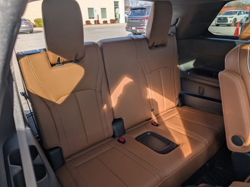 New 2026 INFINITI QX60 Autograph image 23