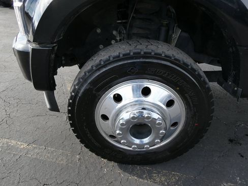 Used 2022 Ford F450 Platinum w/ FX4 Off-Road Package image 13