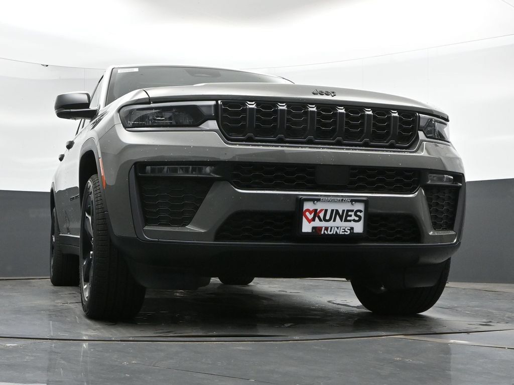 New 2027 Jeep Grand Cherokee Limited w/ Limited Altitude Package AWD/4WD image 45