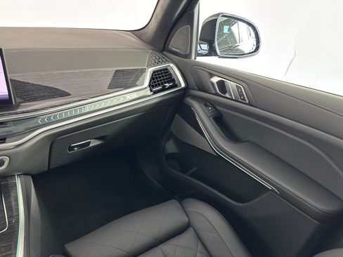 Used 2026 BMW X5 sDrive40i w/ M Sport Package RWD image 30