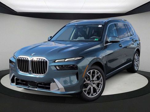 Used 2026 BMW X7 xDrive40i AWD/4WD image 1