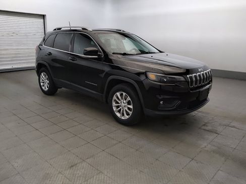 Used 2019 Jeep Cherokee Latitude w/ Popular Appearance Group AWD/4WD image 11