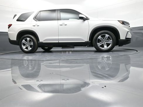 Used 2023 Honda Pilot EX-L image 30