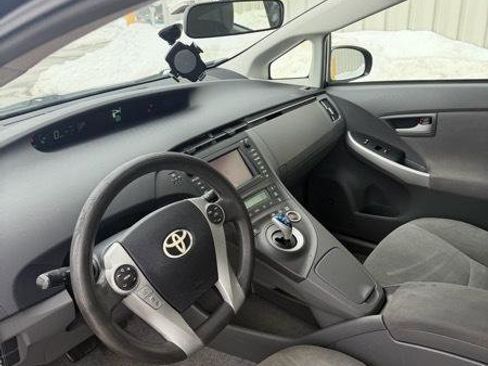 Used 2010 Toyota Prius Three w/ Navigation Pkg image 15