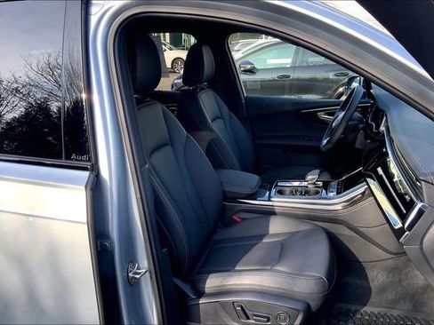 Used 2025 Audi Q7 3.0T Premium Plus w/ Premium Plus Package image 8