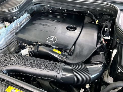 Used 2021 Mercedes-Benz GLE 350 4MATIC image 33