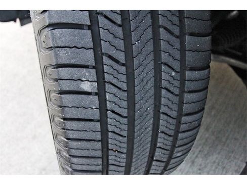 Used 2019 Kia Niro EX Premium image 30