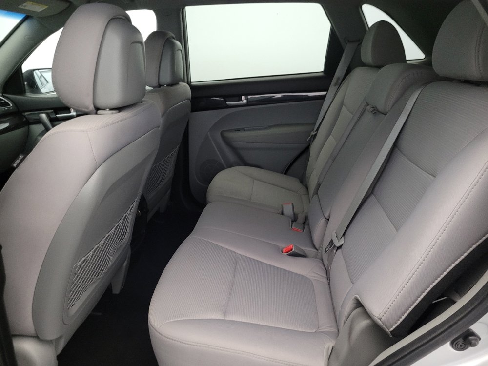 Used 2015 Kia Sorento LX AWD/4WD image 18
