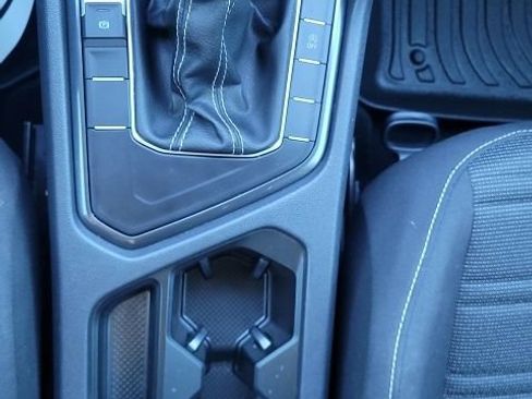 Used 2024 Volkswagen Tiguan S FWD image 19