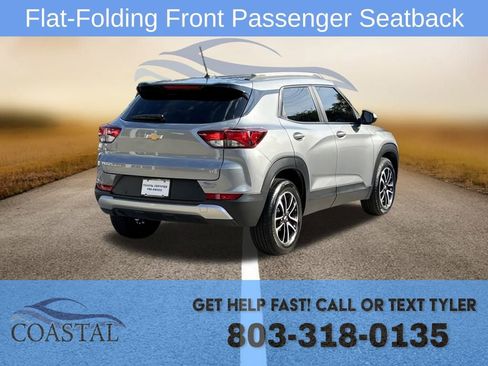 Used 2024 Chevrolet TrailBlazer LT w/ Driver Confidence Package image 11
