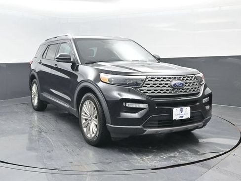 Certified 2020 Ford Explorer Limited w/ Class III Trailer Tow Package AWD/4WD image 2