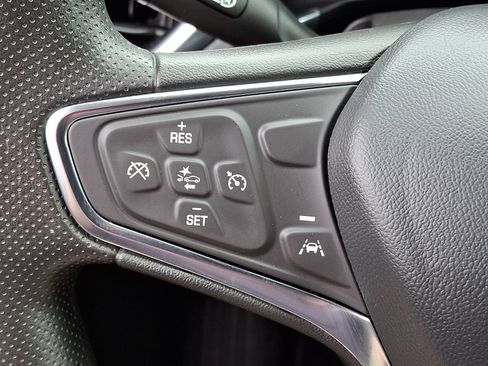 Used 2024 Chevrolet Equinox LS w/ LS Convenience Package FWD image 22