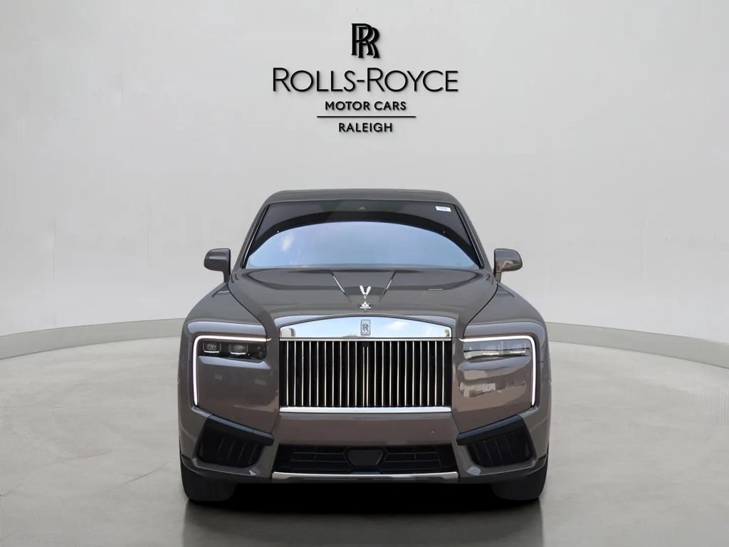 Used 2026 Rolls-Royce Cullinan w/ Cullinan Package AWD/4WD image 2